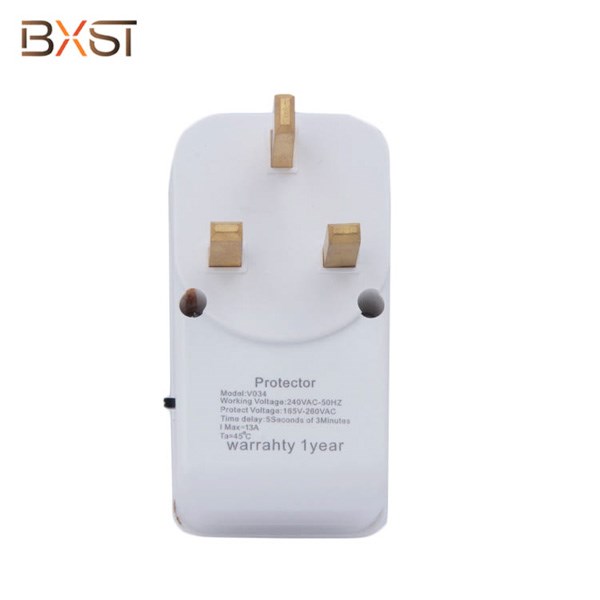 BXST 13A PC Material UK Plug Holrigrator Protector напряжение